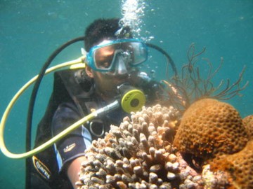 Kavit looking for more pearls of wisdom in Bali!